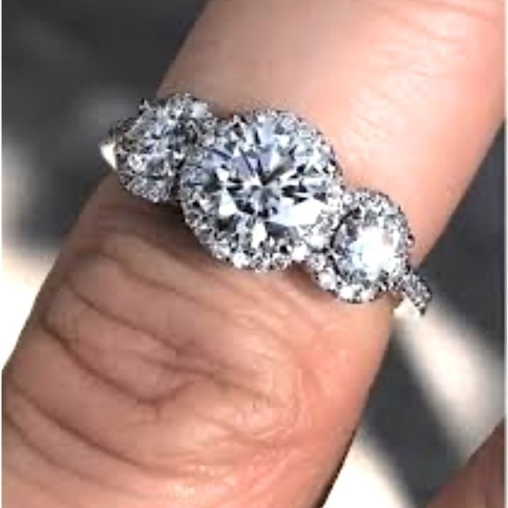 2.5 ct. Round Cut VVS1/D Sim.Diamond Solitaire Engagement stamped silver